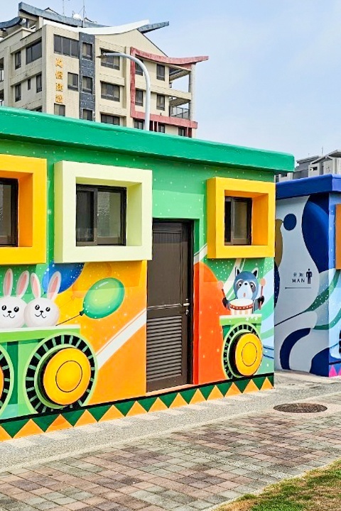 金門市港重劃區、成功海灘及低碳教育館公廁夜光材料及光源設備設置工程